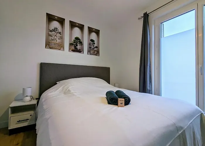 Le Chaleureux, T2 Avec Balcon Apartment